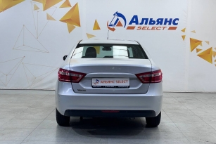 LADA VESTA