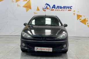 PEUGEOT 206