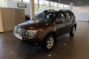 RENAULT DUSTER