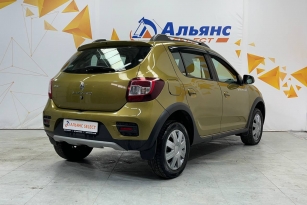 RENAULT SANDERO