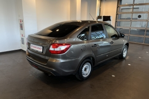 LADA GRANTA