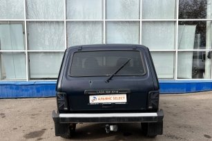 LADA 2121