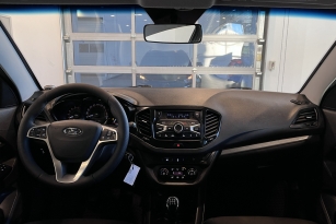 LADA VESTA