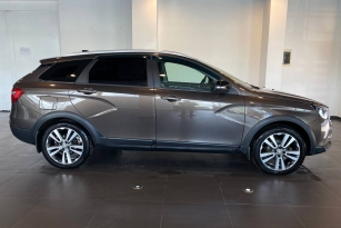 LADA VESTA