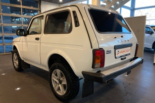LADA 2121 (4X4)