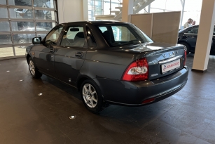 LADA PRIORA