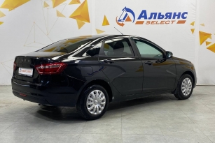 LADA VESTA