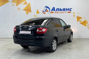 LADA GRANTA