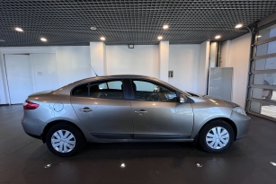 RENAULT FLUENCE