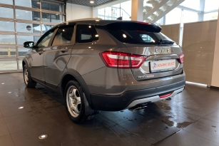 LADA VESTA