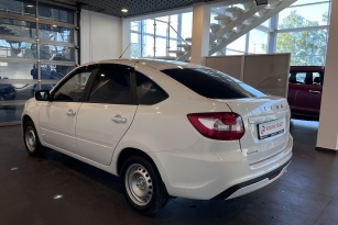 LADA GRANTA