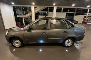 LADA GRANTA