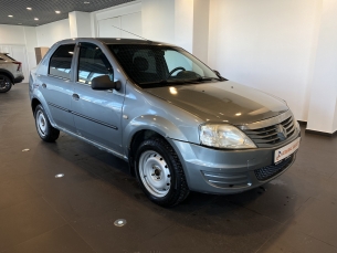 RENAULT LOGAN