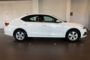 SKODA OKTAVIA