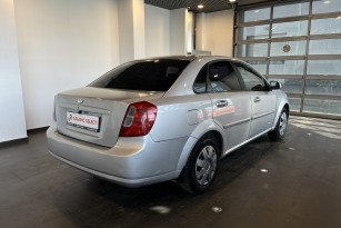 CHEVROLET LACETTI