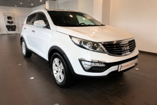 KIA SPORTAGE S