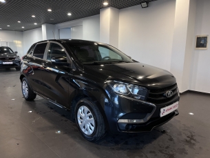 LADA XRAY