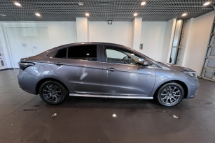 OMODA S5