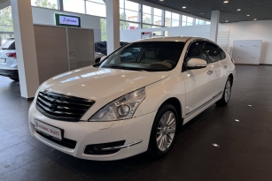 NISSAN TEANA