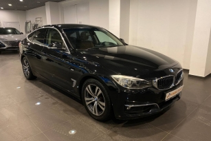 BMW 320I