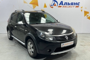 RENAULT SANDERO STEPWAY