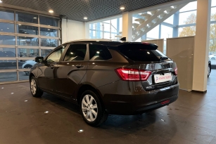 LADA VESTA