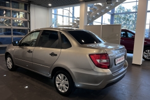 LADA GRANTA