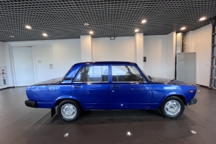 LADA 2107