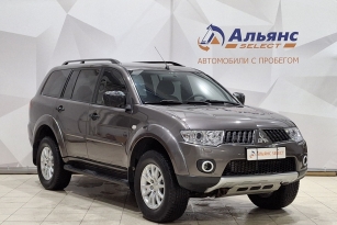 MITSUBISHI PAJERO SPORT