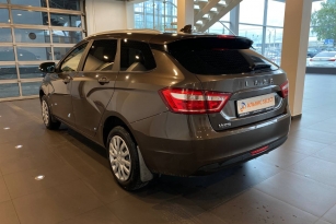 LADA VESTA