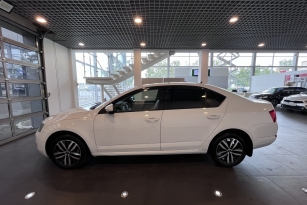 SKODA OKTAVIA