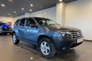 RENAULT DUSTER