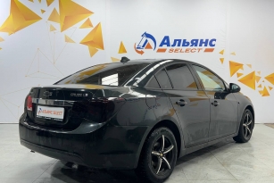 CHEVROLET CRUZE