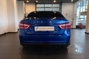 LADA VESTA
