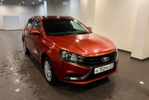LADA VESTA