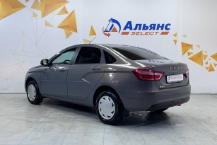 LADA VESTA