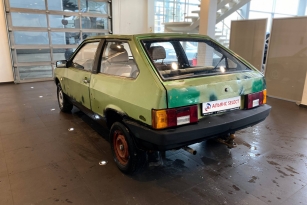 LADA 2108