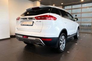GEELY ATLAS PRO