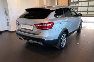 LADA VESTA