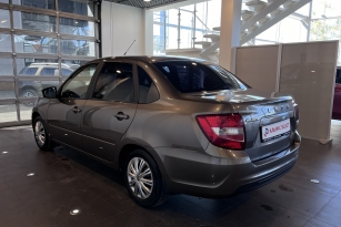 LADA GRANTA