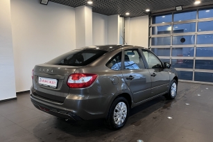 LADA GRANTA