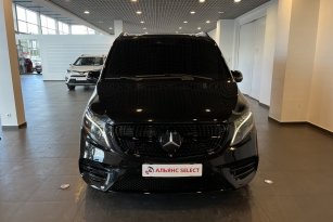 MERCEDES-BENZ V250