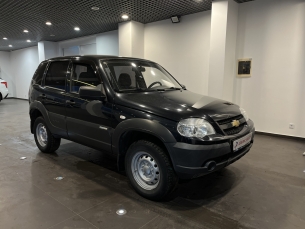 CHEVROLET NIVA