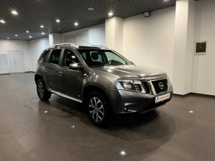 NISSAN TERRANO