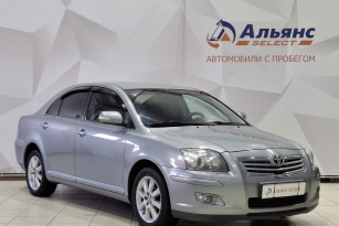 TOYOTA AVENSIS