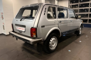 LADA 2131 (4X4)