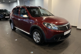 RENAULT SANDERO