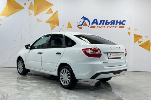 LADA GRANTA