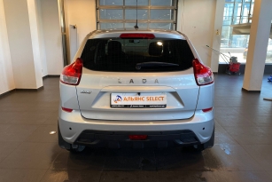 LADA XRAY