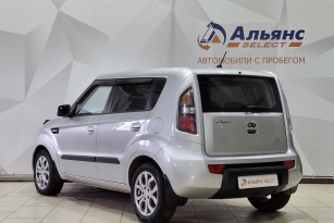 KIA SOUL